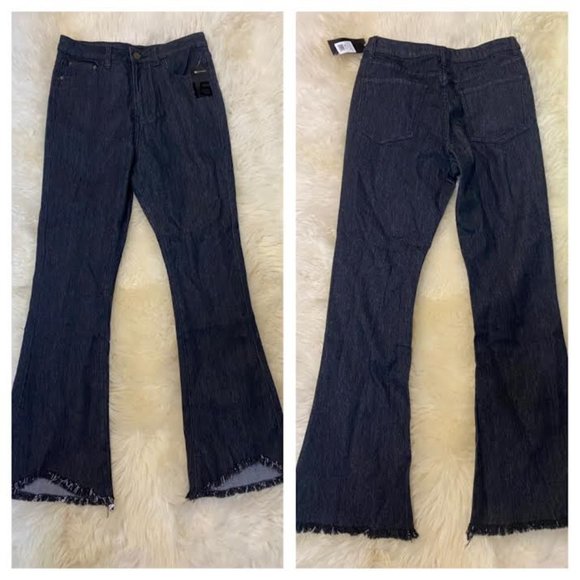 NWT 15 FIFTEEN Women High Rise BLACK FRAYED HEM CROPPED FLARE Jeans Mineral Wash - Picture 3 of 8
